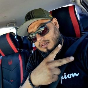 Meet your Posher, Christian